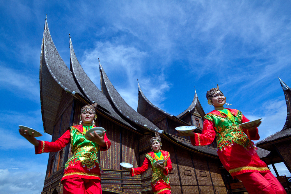Tarian tradisional khas minangkabau